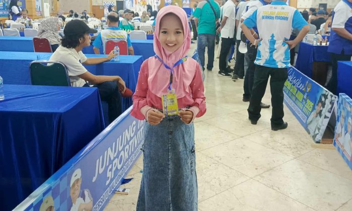 Prestasi Membanggakan oleh Izza Hilyatun Nafisah Di Ajang KEJURPROV CATUR JAMBI 2025